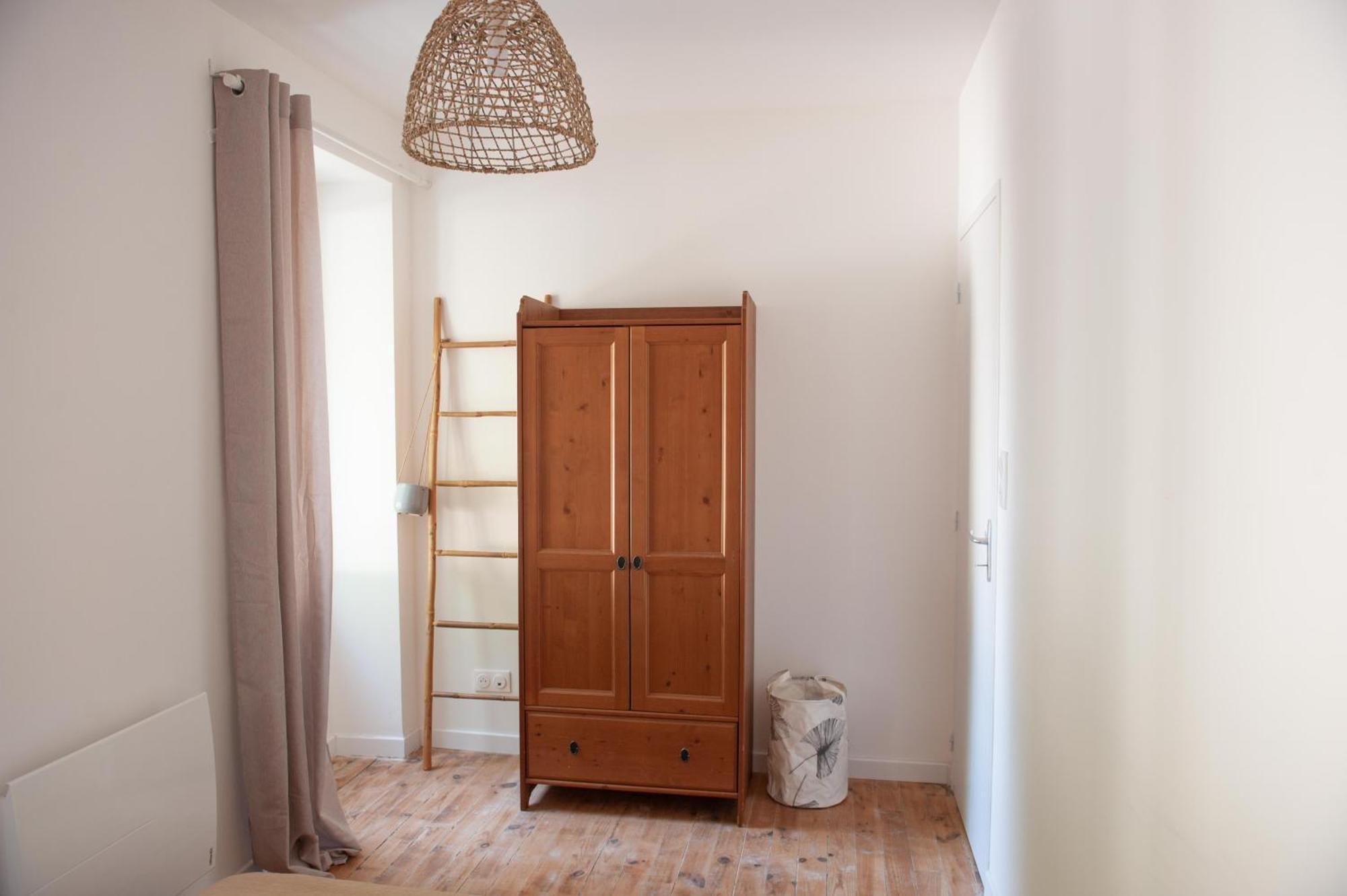 Immeuble De 3 Appartements Avec Cour Interieure Brest Esterno foto