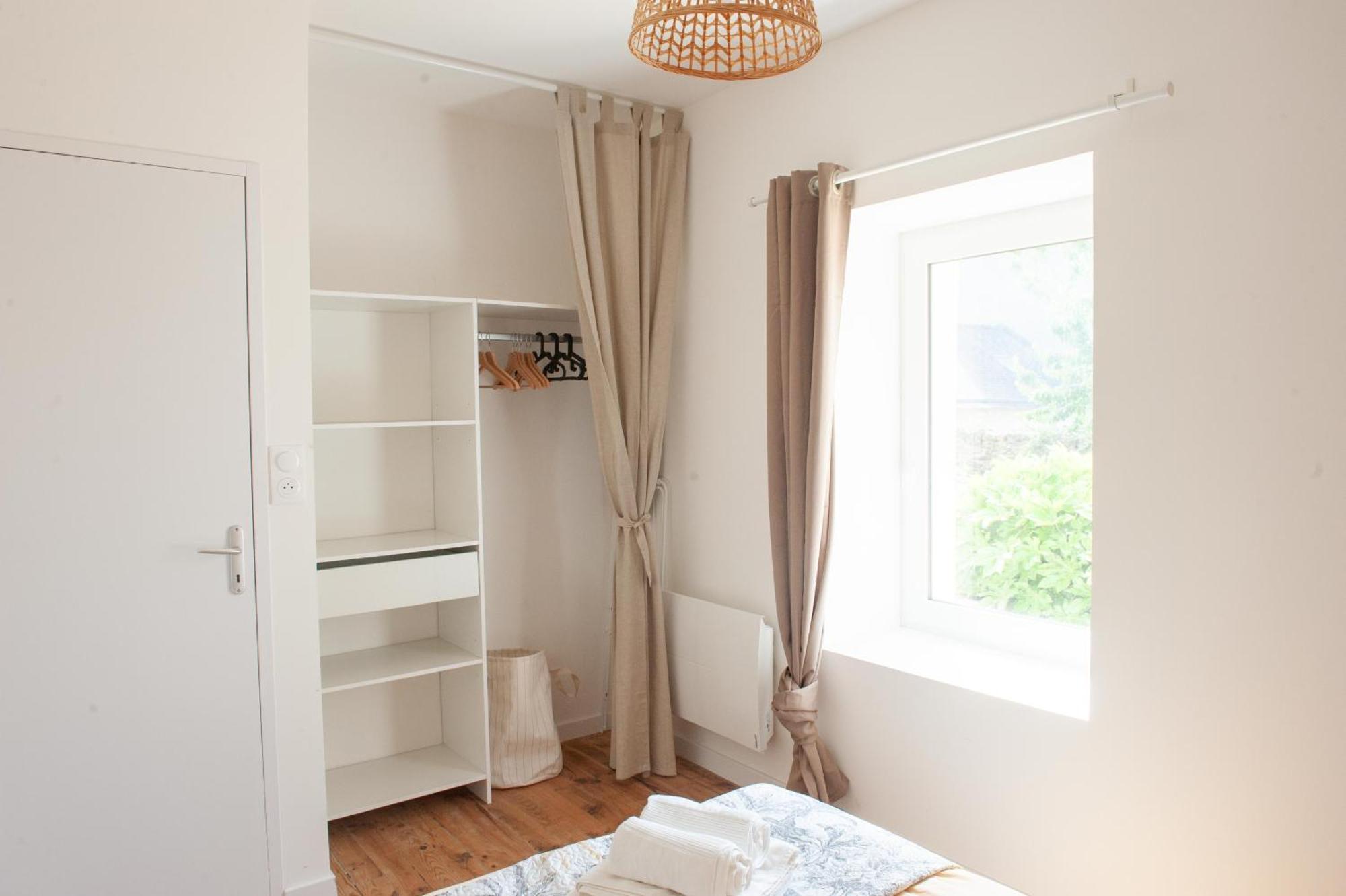 Immeuble De 3 Appartements Avec Cour Interieure Brest Esterno foto