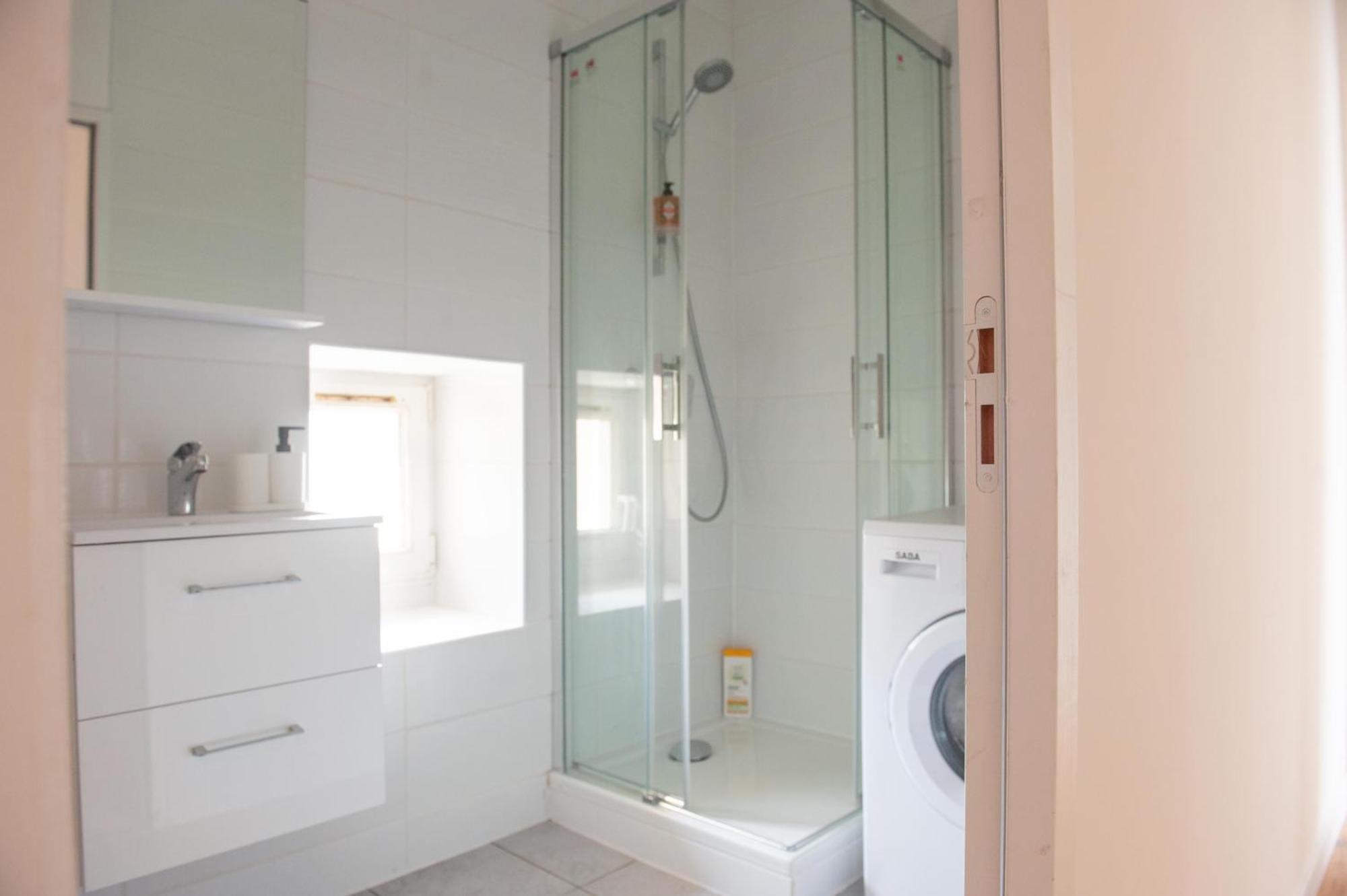 Immeuble De 3 Appartements Avec Cour Interieure Brest Esterno foto
